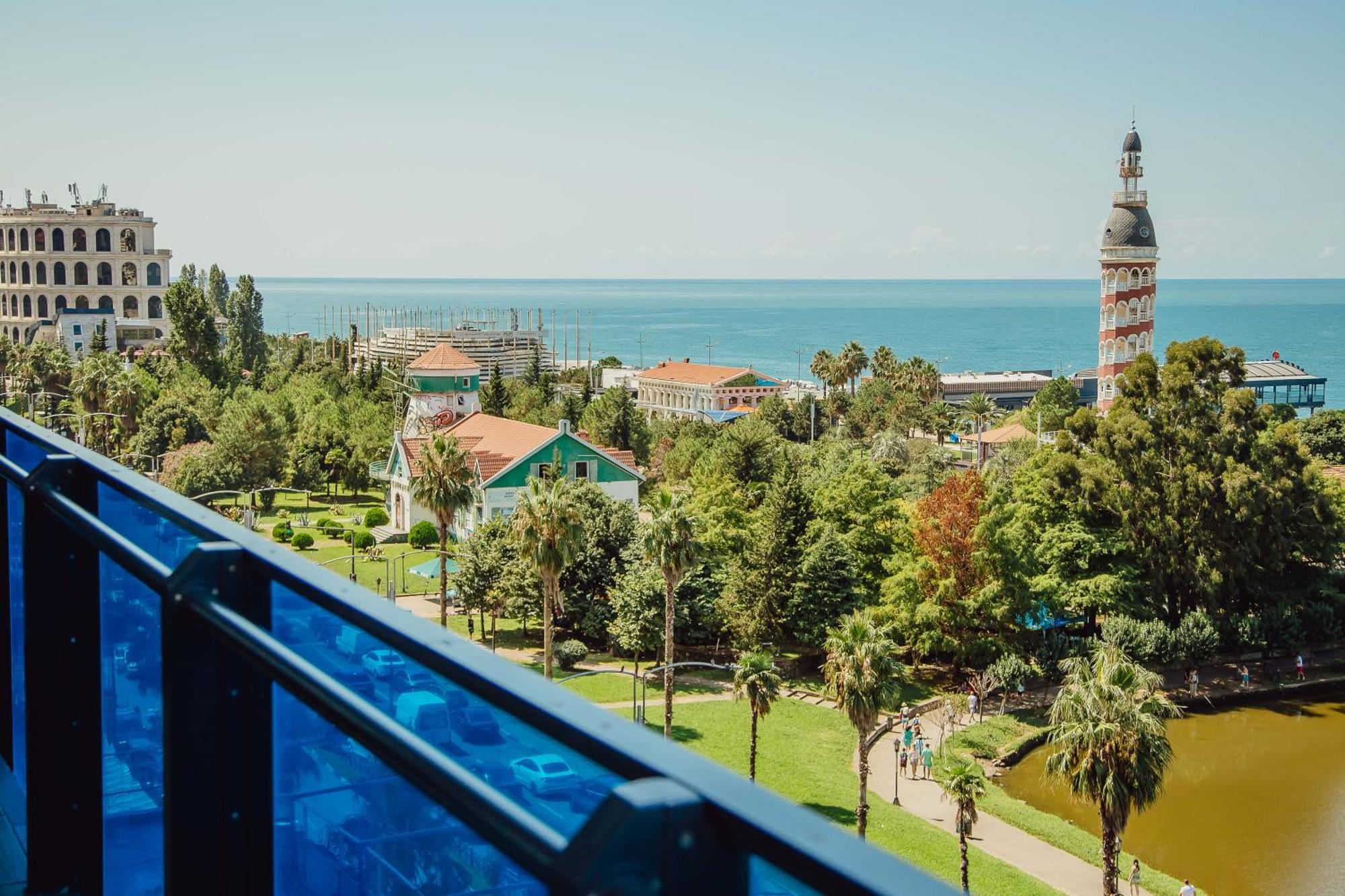 Orbi City Sea View Batumi Zewnętrze zdjęcie