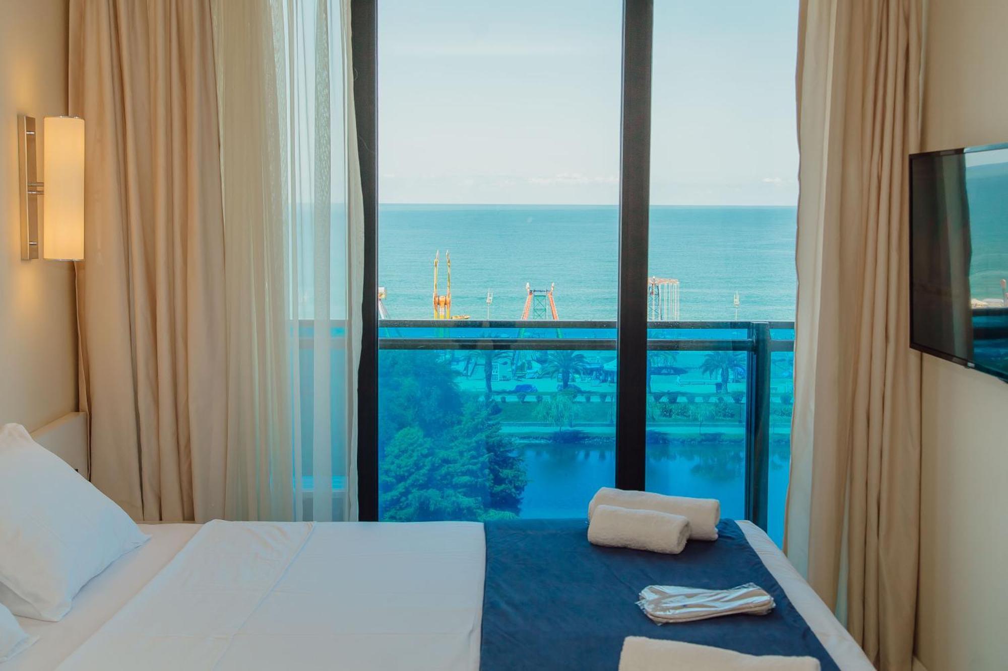 Orbi City Sea View Batumi Zewnętrze zdjęcie